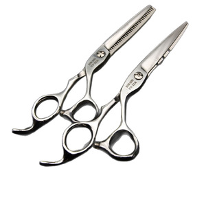 Professional Hairdressing Scissors 30 Teeth Right Handed Flat Shear Silver Color For Styling And Cutting - Product Image 5