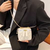 Sac à main de style étranger Xiaoxiangfeng pour femme, nouveau modèle 2025, mini boîte à maquillage à chaîne Lingge, sac bandoulière tendance