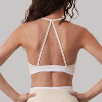 Soutien-gorge de sport court pour femme, coupe ajustée, avec logo OEM, décolleté plongeant, dos en T contrastant, bretelles fines, élastique et doux, idéal pour le yoga et la gym