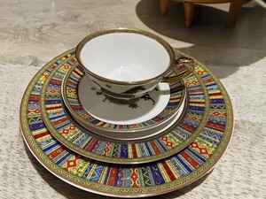Wholesale Noritake Gold <b>Bone</b> <b>China</b> <b>Tea</b> Cup and Coffee <b>Set</b> Luxury Ceramic Porcelain with Horse Design for Home Use - Product Image 4