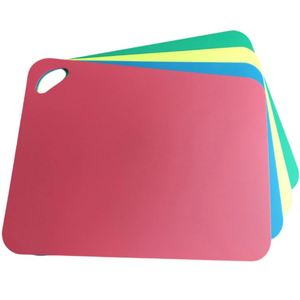 Ensemble personnalisé de 4 planches à découper antidérapantes en plastique sans BPA pour la cuisine domestique, en matériau PP, pour fromage et fruits - Product Image 1