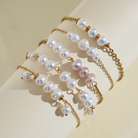 Bracelet élégant et minimaliste en acier inoxydable plaqué or 18 carats avec perles d'eau douce, chaîne à perles, réglable, bijoux de luxe pour femmes