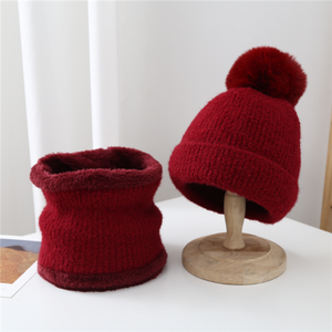 ชุดผ้าพันคอหมวกถักสำหรับผู้หญิ<span class=keywords><strong>ง</strong></span>,หมวกปอมปอมทำจากขนมิง<span class=keywords><strong>ค</strong></span>์เลียนแบบ<span class=keywords><strong>แบ</strong></span>บเรียบปี<span class=keywords><strong>2021</strong></span> - Product Image 3