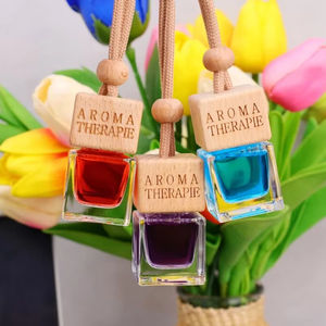 Mini <span class=keywords><strong>d</strong></span>ésodorisant en bois avec logo personnalisé en gros Huile essentielle Aromathérapie Automobile Essence liquide éliminant les odeurs - Product Image 5