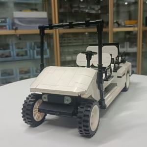 Vente en gros OEM 635 pièces Blocs de construction en plastique Créatif Voiture navette électrique Blocs de construction Ornements Jouets Modèles Sans batterie Enfants Adultes - Product Image 3