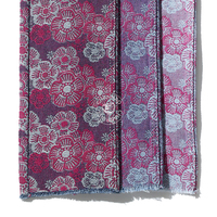 Tissu en denim jacquard rose à fleurs denses 80% coton pour jeans 11,8 oz Tissu en denim de haute qualité en gros