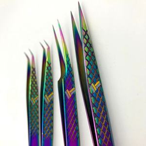 Pince à cils en acier inoxydable de marque privée arc-en-ciel avec logo personnalisé de haute qualité - Product Image 5