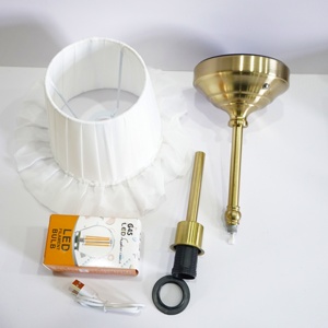 <span class=keywords><strong>Lampe</strong></span> de <span class=keywords><strong>table</strong></span> sans fil pour mariages, avec abat-jour en tissu et luminosité réglable, idéale pour les décorations de mariage. - Product Image 4