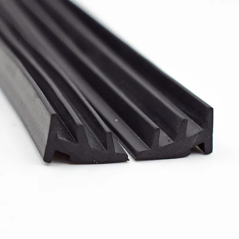 Weerbestendige Extrusie Epdm/Pvc Rubber Afdichting Strip Aluminium Deur Raam Rubberen Pakking