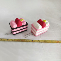 Jouet anti-stress à rebond lent, forme carrée gâteau fraise, sensoriel, réaliste, alimentaire, apaisant, nouveauté, cadeau idéal