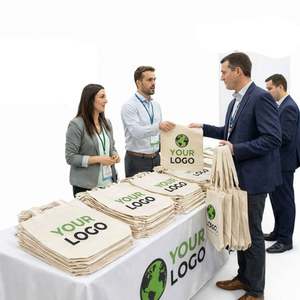 Bolsa de Lona Resistente Negra y Blanca Personalizada con Logotipo para Mercancía de Marca Corporativa, Ideal para Marketing Empresarial - Product Image 1