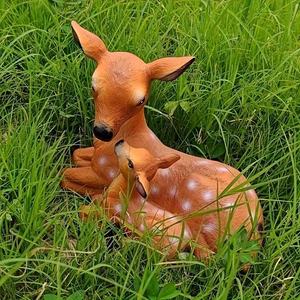 Décorations de <span class=keywords><strong>jardin</strong></span> en résine peinte écologiques, vente chaude, pour villa extérieure, cadeaux de Noël, simulation de cerf sika mère et enfant - Product Image 6
