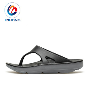 Bon fournisseur de pantoufles de plage écologiques de haute qualité pour l'extérieur, tongs en pvc en caoutchouc de sublimation pour hommes - Product Image 4