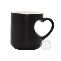 Tasse Magique en Céramique Thermosensible en Forme de Cœur, Changeant de Couleur, Résistante aux Hautes Températures, Compatible Micro-ondes – Bestseller Transfrontalier