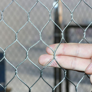 Filet anti-<span class=keywords><strong>oiseaux</strong></span> en câble métallique tressé personnalisable et économique, maille flexible en acier inoxydable pour zoos, parcs et zones sauvages – Soudure et découpe USA - Product Image 6