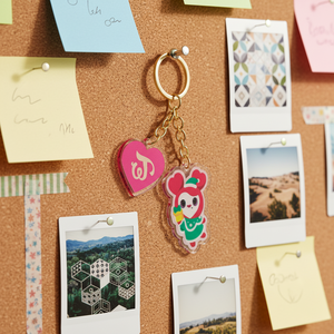 Llavero Acrílico <span class=keywords><strong>de</strong></span> Doble Cara con Impresión UV <span class=keywords><strong>de</strong></span> Navidad <span class=keywords><strong>de</strong></span> Kpop <span class=keywords><strong>TWICE</strong></span>, JungYeon, Momo, Sana, Park Ji Hyo, Mina, Tzuyu, Kim DaHyun, para Fans - Product Image 4