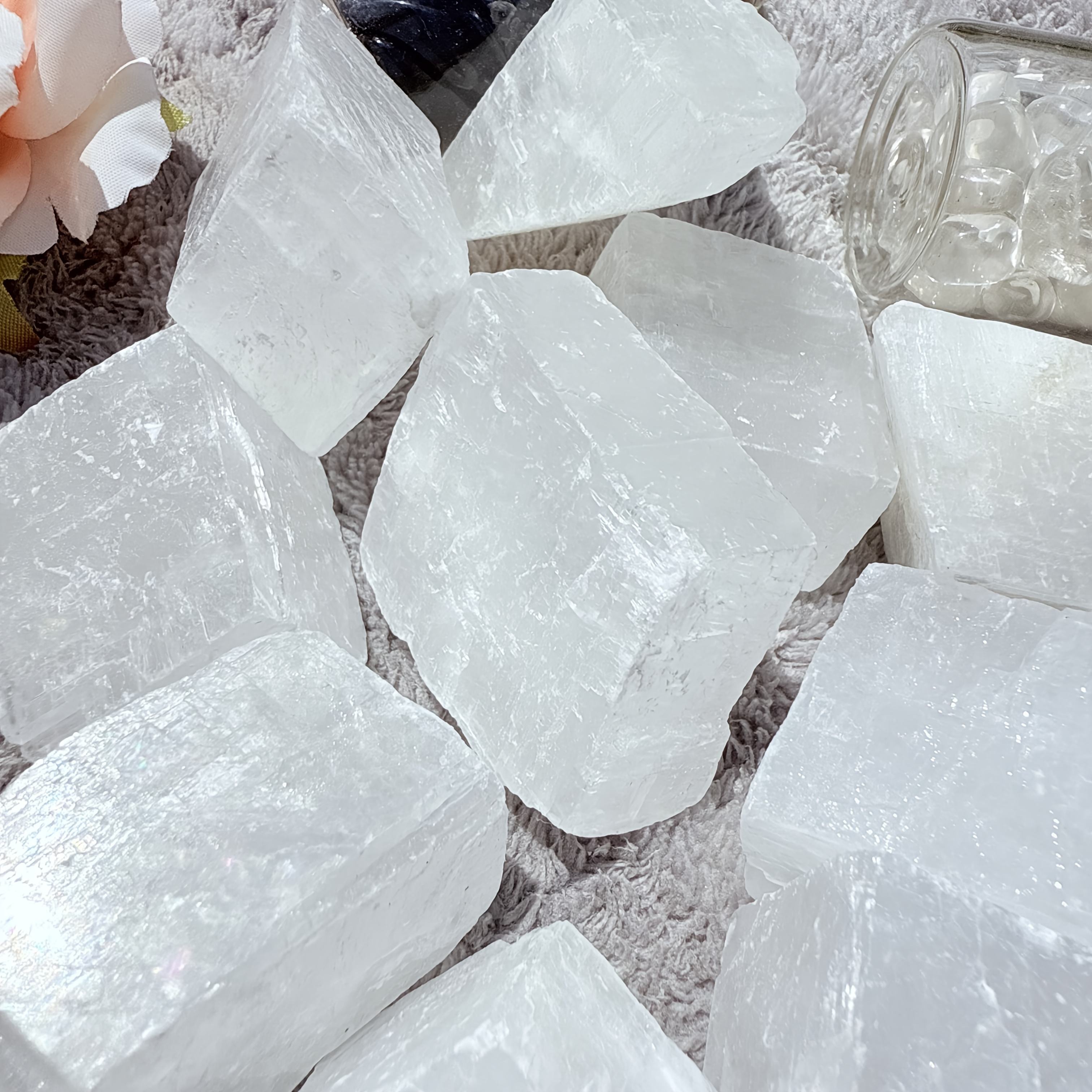 Raw Selenite