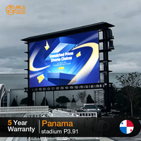Écran LED P4.8 de location pour camping extérieur, IP65, durable, lisible en plein soleil, mur vidéo pour sites de camping et événements de glamping