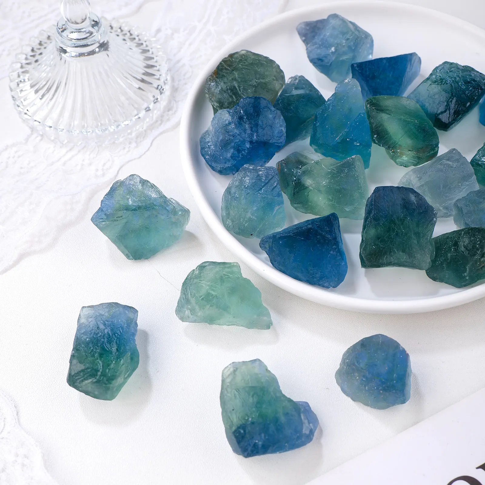 Venta al por mayor de cristal Piedra en bruto natural azul verde fluorita Piedra en bruto piedra curativa de cuarzo