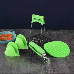 Pince à assiette en acier inoxydable, pince à bol, ensemble d'ustensiles de cuisine résistants à la chaleur, support de casserole antidérapant avec tapis isolant pour la cuisson - Product Image 4