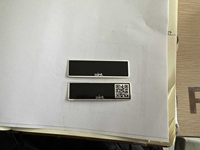 KINDABADGE Etiqueta de aluminio de metal de Alta Calidad código QR etiqueta de número de serie para etiqueta de metal de grabado láser