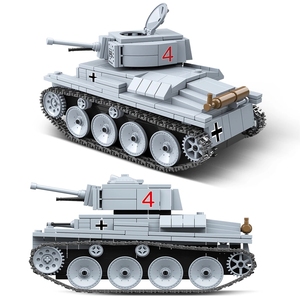 QUANGUAN 100082 <span class=keywords><strong>WW2</strong></span> LT-38 Char léger modèle technique Soldat Arme Jouets en plastique DIY pour enfants Ensembles de blocs de construction - Product Image 1