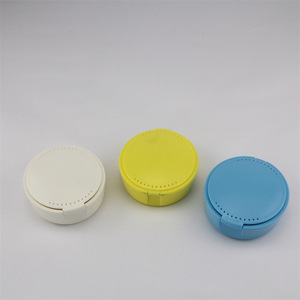 Estuche portátil para dentaduras postizas LK-412, redondo, para almacenamiento oral, para adultos, uso ortodóntico - Product Image 1