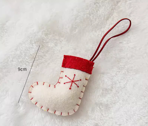 เครื่องประดับตกแต่งต้นคริสต์มาสรูปการ์ตูนทำจากผ้าสักหลาด ขนาด 41.4 ซม. x 27 ซม. ผลิตในประเทศจีน - Product Image 4