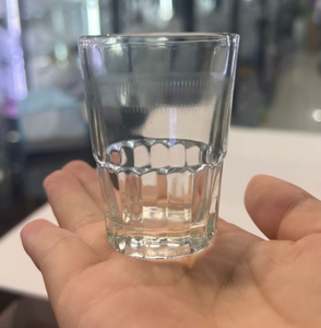 Nouveau Design 50ml Offre Spéciale Carré Verre à liqueur pour Spiritueux Liqueur Vodka Gin Rhum Tipple Baijiu Bar Whisky Dégustation Tasse Bougie Tumbler - Product Image 2