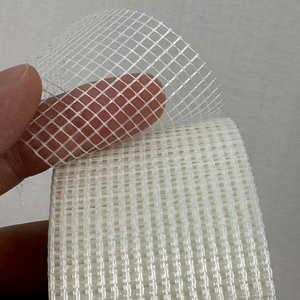 Ruban de Maille en Fibre de Verre Renforcée Résistant aux Alcalis 3*3mm 60g Ruban de Maille pour Plâtre - Product Image 2