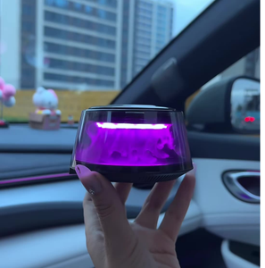Articles décoratifs d'aromathérapie haut de gamme pour voiture, parfum léger longue durée, vaporisateur automatique d'eau, cadeaux pour l'intérieur de la voiture en plastique - Product Image 3