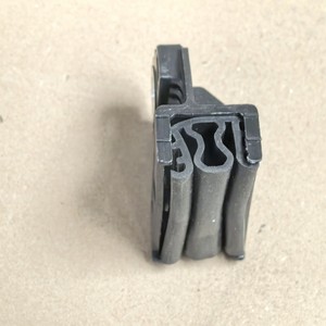Support <b>Bracket</b> For Toyota Rx270 Condenser 8868848220 <b>Plastic</b> Mounting Part - Product Image 4