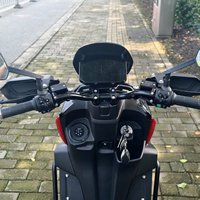 Scooter électrique à accélération fluide, freinage réactif, maniabilité facile pour les cyclistes urbains