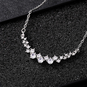 Collana con Ciondolo a Stella per Donne, Elegante Gioiello Scintillante per Uso Quotidiano, Idea Regalo - Product Image 3