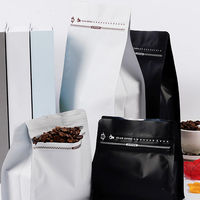 Sacs de grains de café Doypack personnalisés avec fermeture à glissière refermable sur 8 côtés scellés avec finition stratifiée mate vente en gros emballage de café avec valve
