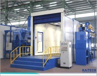 Salle de sablage utilisée pour le nettoyage d'objets à structures complexes et de grands volumes