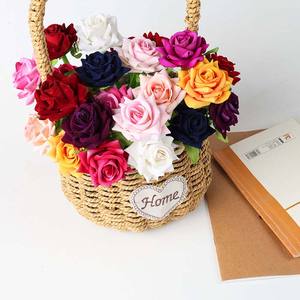 O&Q - Bolígrafo de Gel de Lujo de 0.5 mm para el Día de San Valentín, Tinta Azul/Negra, Hermosa Flor de Rosa, Bolígrafo Promocional de Goma Personalizable - Product Image 2