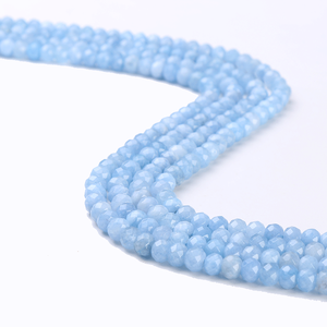 Cuentas de Piedras Preciosas de Piedra Lunar Arcoíris en Venta, 2374 Variedades con Cortes de Diamante Trillón, Esmeralda Radiante y Hexagonal - Product Image 1