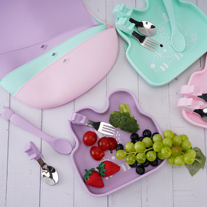 Plaques ODM et OEM Plaque d'aspiration <span class=keywords><strong>en</strong></span> silicone sans BPA Plaque divisée pour bébé avec bol d'aspiration fort antidérapant - Product Image 6