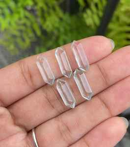 Saphir naturel |   Saphir vert |   Bague de fiançailles et de mariage en saphir hexagonal allongé - Product Image 3