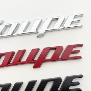 Targa nominativa personalizzata in ABS dorato incisa per impiegati governativi o politici - Product Image 1