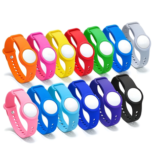 Bracelets de poignet réglables en silicone étanche pour AirTag, support de localisation anti-perte pour enfants et personnes âgées - Product Image 2