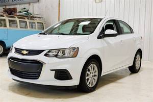 Autos Sedán de 4 Puertas Automáticos con Cámara Trasera Izquierda R18 de Cuero Sonic LT 2020 Usados a Bajo Precio en Venta - Product Image 3