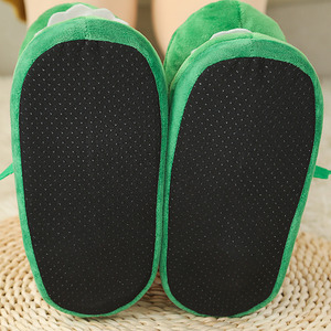 Chaussons en peluche crocodile à bouche ouverte amusants, pantoufles en coton dinosaure fantaisie, chaussons animaux ludiques pour les farces et le quotidien - Product Image 4