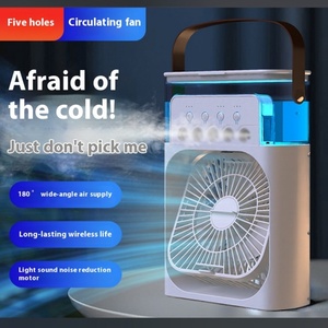 Petit ventilateur électrique à cinq trous pour bureau, dortoir d'étudiant, 5V, vent puissant avec lumière et fonction d'humidification pour usage domestique - Product Image 3