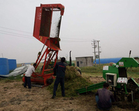 Machine de découpe pour l'ensilage d'herbe Napier montée sur tracteur agricole
