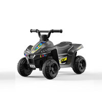 Quad électrique pour enfants - un jouet pour les enfants de 1 à 5 ans. Convient aux bébés sur la plage. Véhicule tout-terrain. Peut accueillir des personnes.