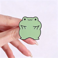 Broche en émail grenouille verte mignonne et minimaliste, motif amphibien de dessin animé simple pour la décoration de sac à dos