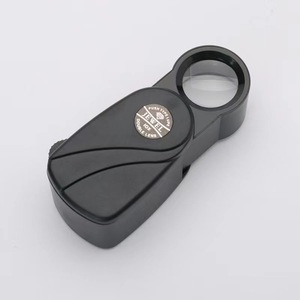 <span class=keywords><strong>10x</strong></span> Magnifying Glass jewelers Loupe Pocket gấp Magnifier với ánh sáng cho đồng hồ tiền xu tem đá quý trang sức kim cương xác định - Product Image 3
