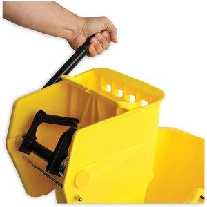 Seau et Essoreur Latéral Unisan Pro-Pac Jaune 8,75 Gallons pour Outils de Nettoyage/Ménage en Zone de Pause (Utilisation de l'eau) - Product Image 2